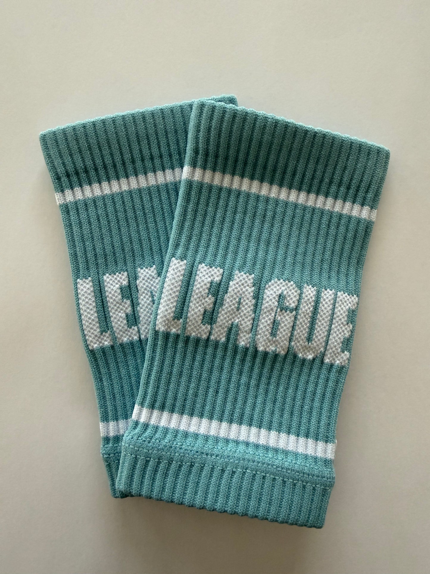 LEAGUE Pitkät hikinauhat