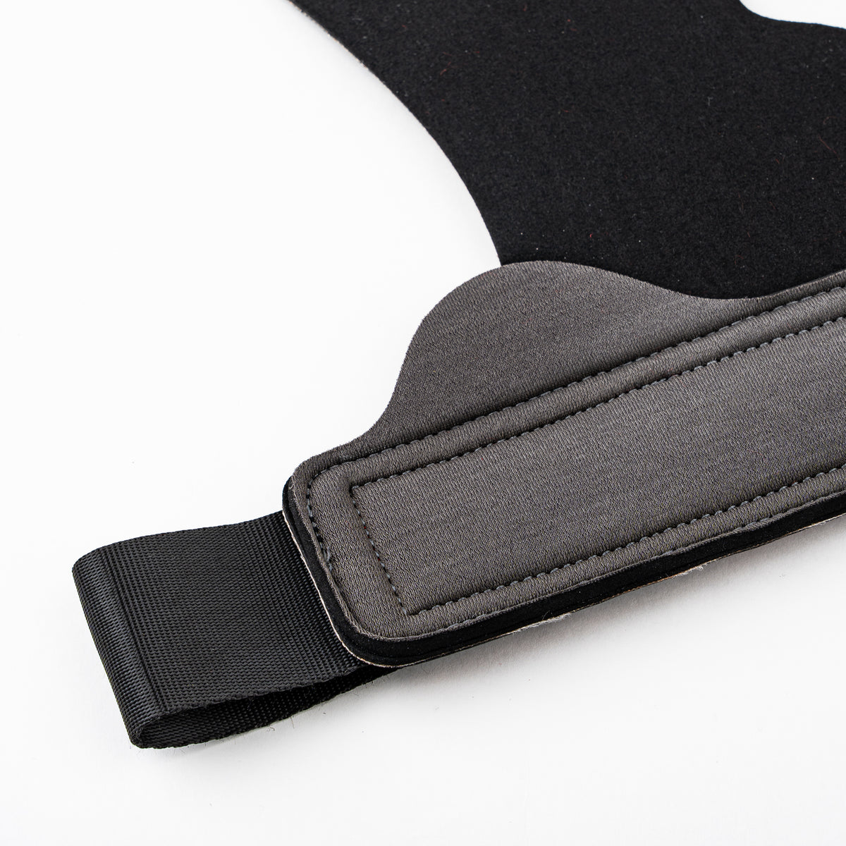 LEAGUE Alpha Grips – image 3