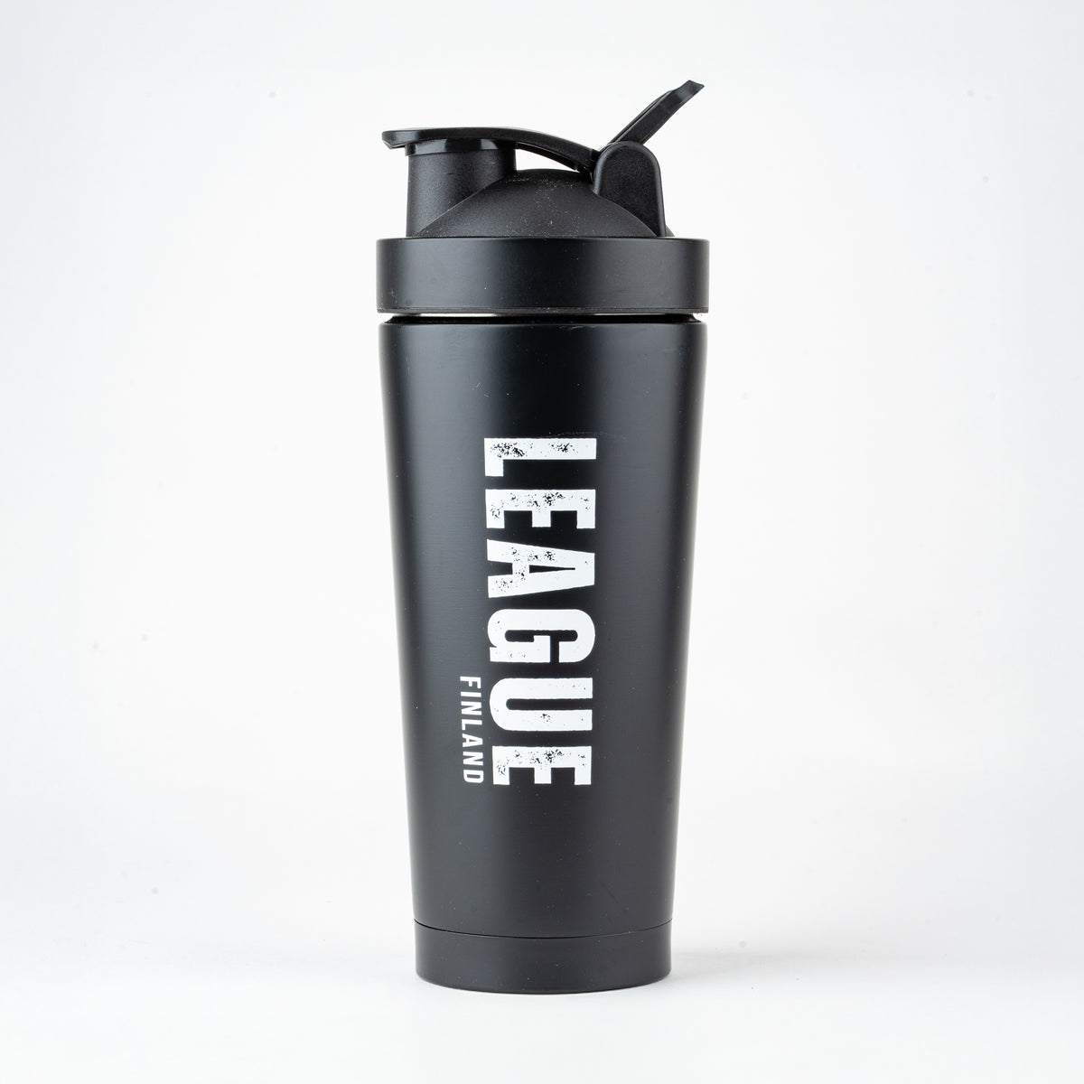 LEAGUE Insulated shaker 0,75 L, black